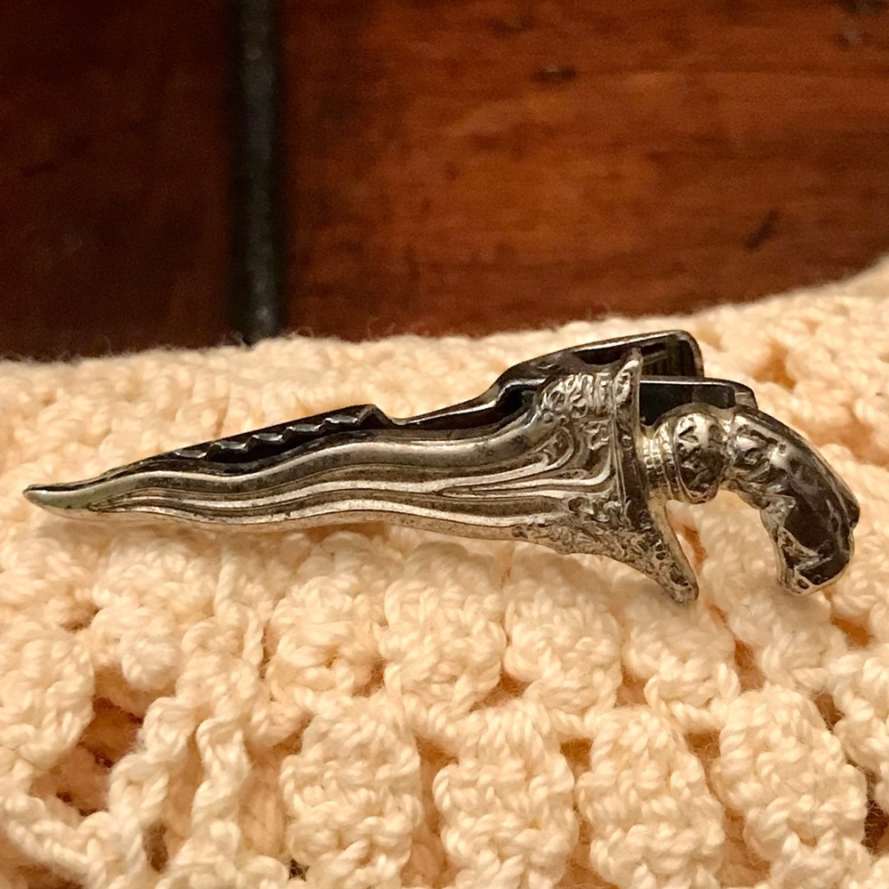 Men’s Vintage MSA Silver Tone Sword Dagger Tie Clip